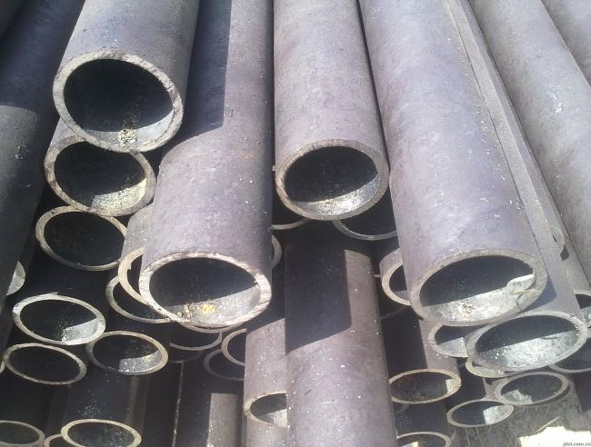 ASTM A335 P1 SMLS Steel Pipe