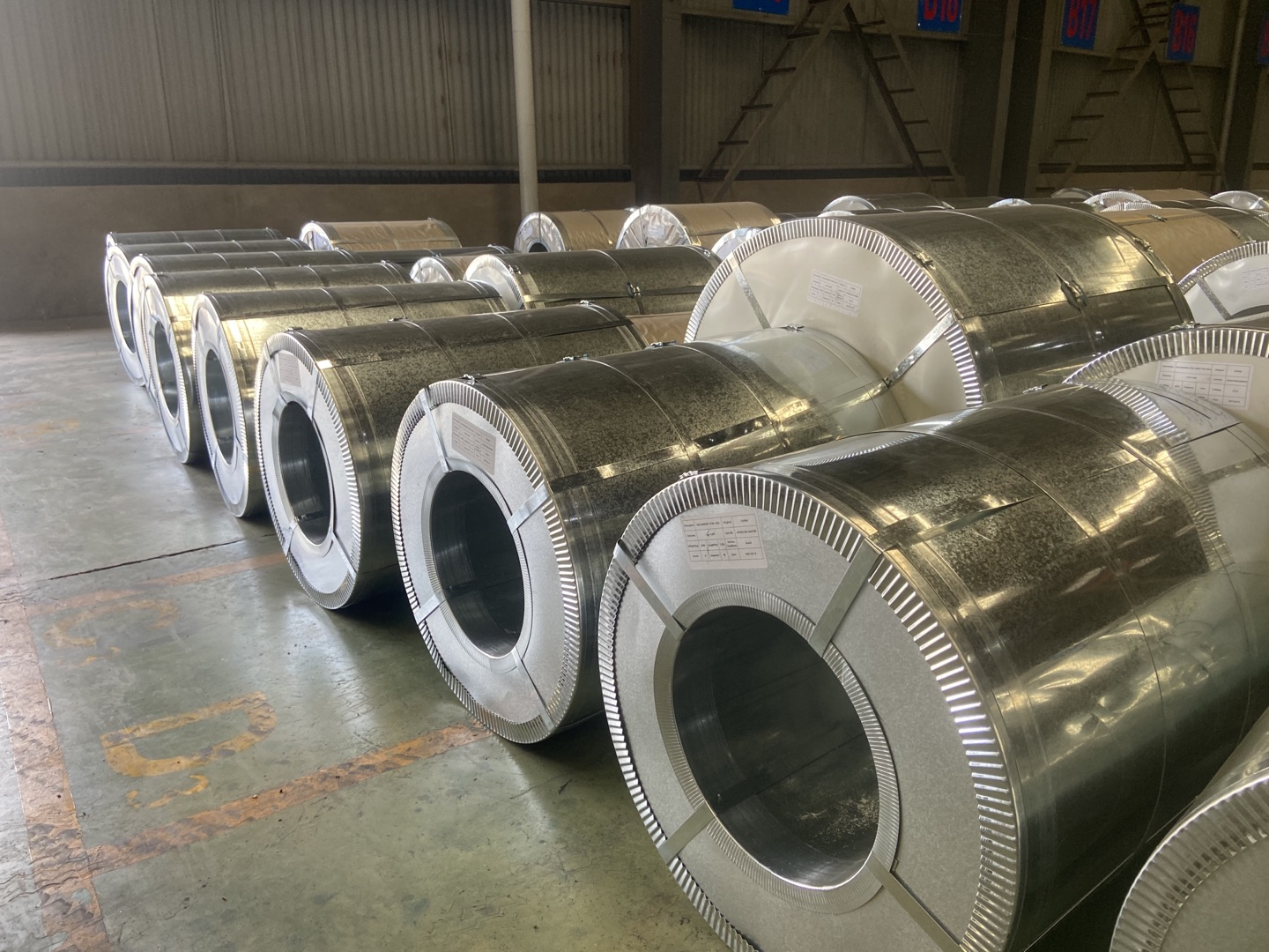 Iraq Galvanized Steel Coil with Regular Spangle Stock