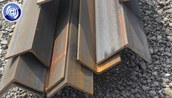 Xinyue Steel Steel Pipe and Angle Bar to Vietnam Xinyue Steel Steel Pipe and Angle Bar to Vietnam
