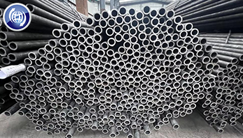 Xinyue Steel Lancing Pipe Seamless Steel Pipe to Middle East for Transport Oxygen Xinyue Steel Lancing Pipe Seamless Steel Pipe to Middle East for Transport Oxygen